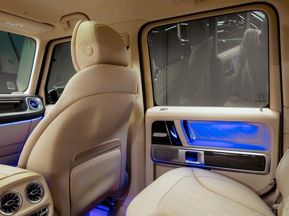 2026 Mercedes-Benz G-Класс AMG 63 AMG II (W465) Рестайлинг, зелёный, 33000000 рублей - вид 27