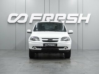 2018 Chevrolet Niva I Рестайлинг, белый, 899000 рублей, вид 3