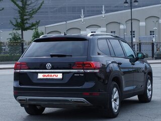2021 Volkswagen Teramont X I, чёрный, 3999999 рублей, вид 3