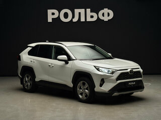 2020 Toyota RAV4 V (XA50), белый, 2690000 рублей, вид 1