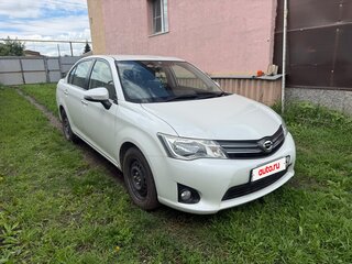 2013 Toyota Corolla Axio XI (E160, E170, E180), белый, 1130000 рублей, вид 2