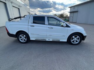 2010 SsangYong Actyon Sports I, белый, 770000 рублей, вид 5