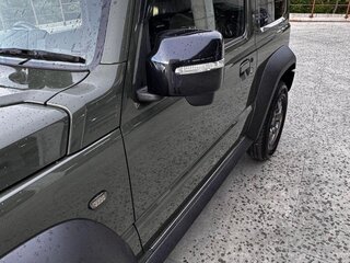 2021 Suzuki Jimny Sierra IV, чёрный, 1900000 рублей, вид 4