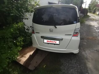 2011 Honda Freed Spike I Рестайлинг, белый, 1100000 рублей, вид 1