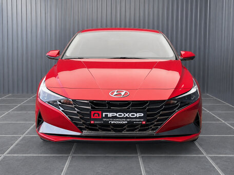 Hyundai Elantra VII (CN7)