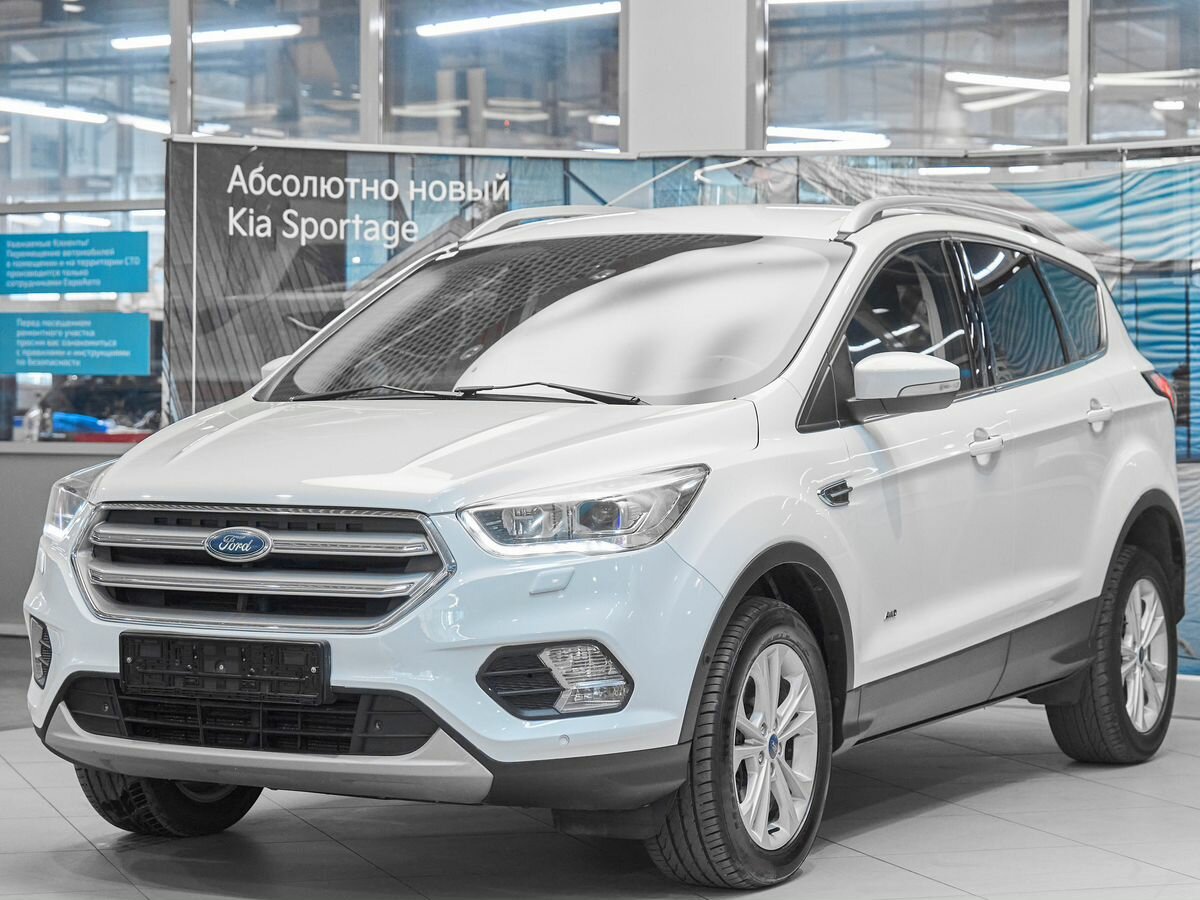 Открыть фотографии: Ford Kuga II Рестайлинг