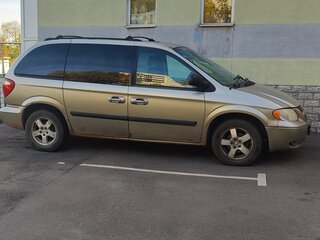 2004 Dodge Caravan IV, золотистый, 636000 рублей, вид 3