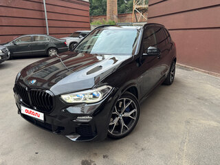 2019 BMW X5 45e IV (G05/G18), чёрный, 8000000 рублей, вид 2