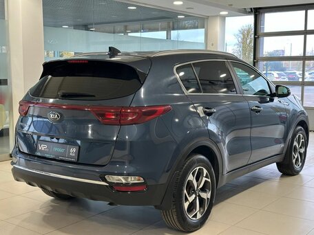 2021 Kia Sportage IV Рестайлинг, синий, 2487000 рублей, вид 4