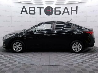 2018 Hyundai Solaris II, чёрный, 1149000 рублей, вид 4