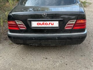1999 Mercedes-Benz E-Класс 280 II (W210, S210), чёрный, 230000 рублей, вид 3