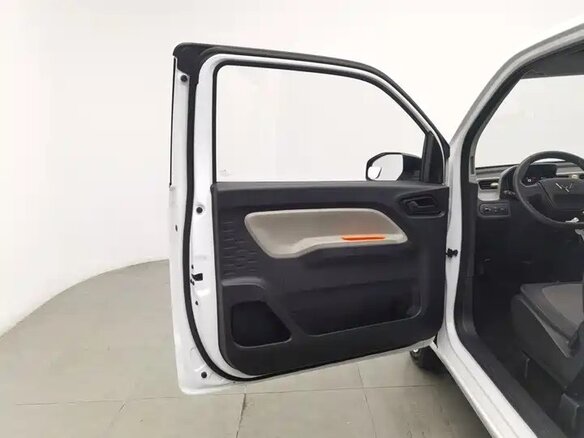 2022 Wuling Mini EV 9 kWh II, белый, 600000 рублей - вид 13