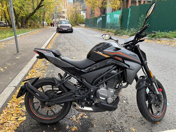 2023 CFMoto 250NK, чёрный, 270000 рублей - вид 4