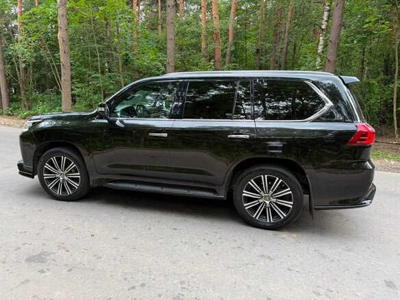 2020 Lexus LX 570 III Рестайлинг 2, чёрный, 10120000 рублей - вид 7
