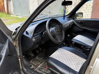 2012 Chevrolet Niva I Рестайлинг, серебристый, 470000 рублей, вид 5