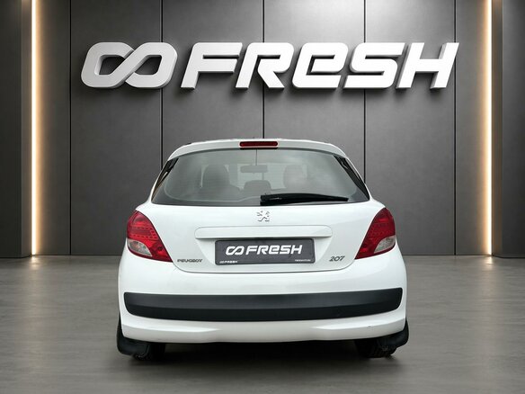 2009 Peugeot 207 I Рестайлинг, белый, 449000 рублей - вид 3
