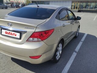 2014 Hyundai Solaris I, бежевый, 898000 рублей, вид 4