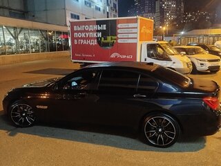 2012 BMW 7 серии Long 750Li xDrive V (F01/F02/F04), чёрный, 1460000 рублей, вид 4