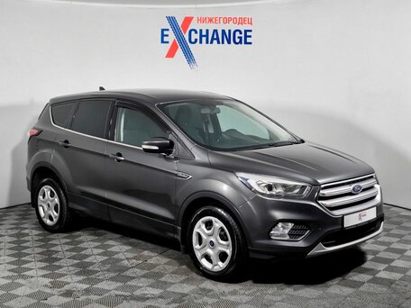 2017 Ford Kuga II Рестайлинг, серый, 1388000 рублей, вид 3