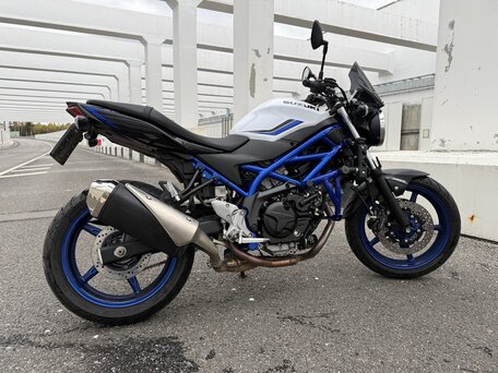 2019 Suzuki SV 650, синий, 700000 рублей, вид 4