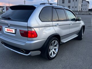2001 BMW X5 4.4i I (E53), серебристый, 950000 рублей, вид 4