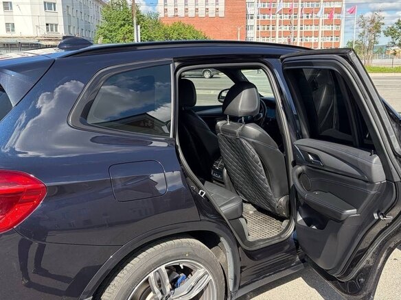 2017 BMW X3 30i xDrive III (G01), чёрный, 2950000 рублей - вид 19
