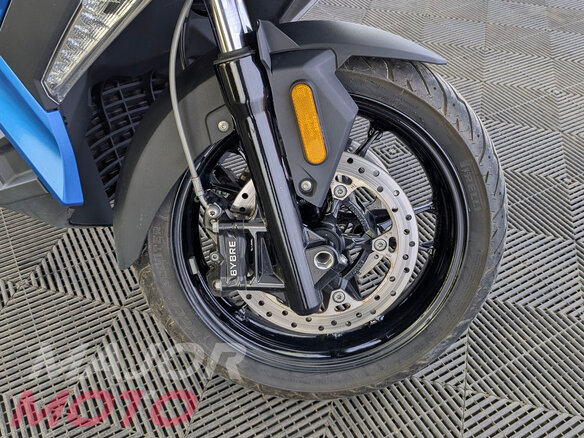 2020 BMW C 400 X, синий, 570000 рублей - вид 11