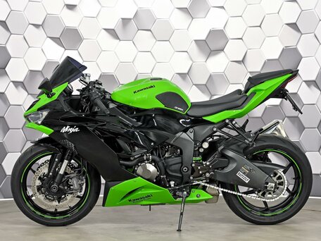 2020 Kawasaki ZX-6 Ninja, зелёный, 1077000 рублей, вид 4
