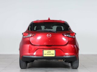 2021 Mazda 2 III (DJ) Рестайлинг, красный, 1469000 рублей, вид 5