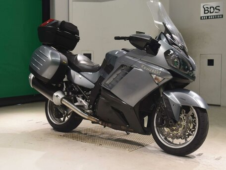 2008 Kawasaki GTR 1400 (Concours 14), серый, 675000 рублей, вид 3