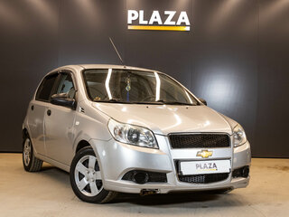 2009 Chevrolet Aveo I Рестайлинг, серебристый, 330000 рублей, вид 2
