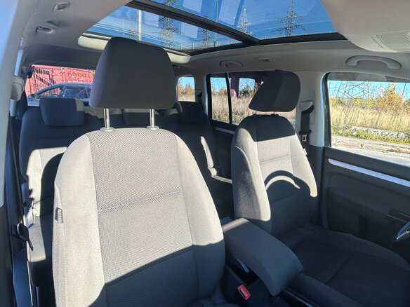 2011 Volkswagen Touran I Рестайлинг 2, чёрный, 860000 рублей - вид 7
