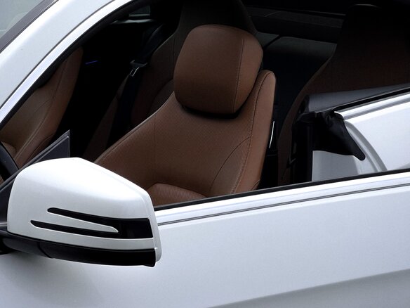 2011 Mercedes-Benz E-Класс 250 5G-Tronic IV (W212, S212, C207), белый, 1590000 рублей - вид 3