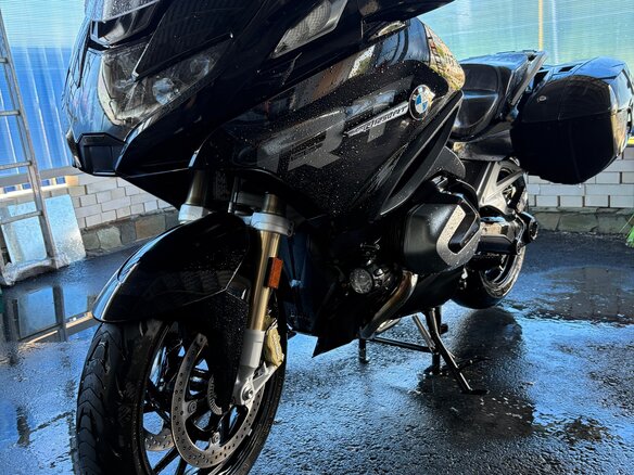 2023 BMW R 1250 RT, чёрный, 3000000 рублей - вид 1
