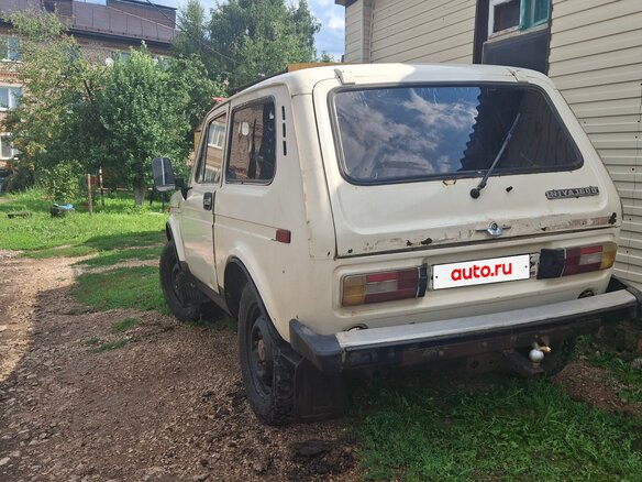 1992 Lada (ВАЗ) 2121 (4x4) I, белый - вид 2