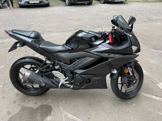 2020 Yamaha YZF-R3, чёрный, 495000 рублей, вид 2