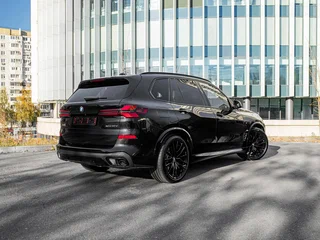 2026 BMW X5 40d IV (G05/G18) Рестайлинг, чёрный, 16790000 рублей, вид 4
