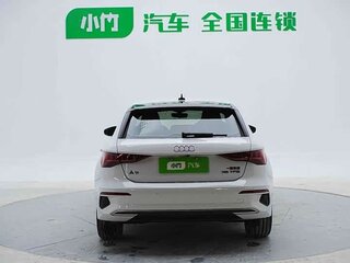 2021 Audi A3 Sportback 35 TFSI IV (8Y), белый, 1835000 рублей, вид 4
