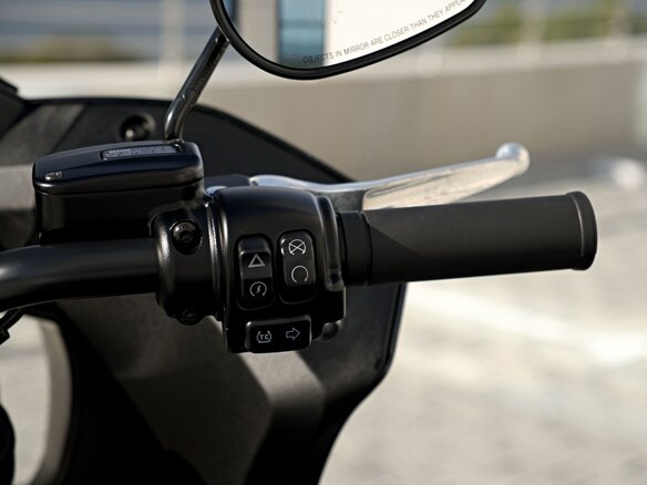 2024 Harley-Davidson Low Rider ST, чёрный, 2350000 рублей - вид 19
