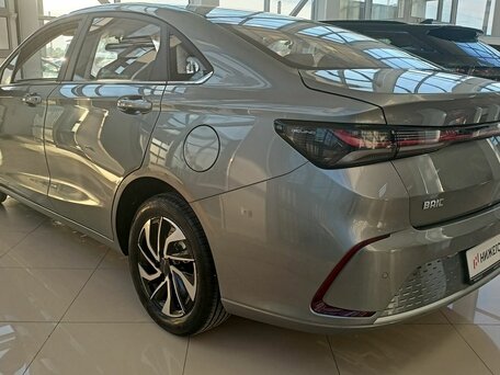 2025 BAIC U5 Plus, серый, 1890000 рублей, вид 5