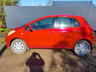 2006 Toyota Yaris II, красный, 450000 рублей, вид 4