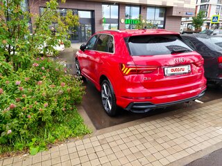 2019 Audi Q3 45 TFSI II (F3), красный, 2980000 рублей, вид 3