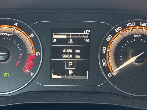 2024 Lada (ВАЗ) Vesta SW I Рестайлинг (NG), белый, 1500000 рублей - вид 9