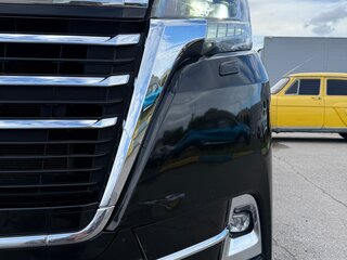 2022 Toyota Granvia II, чёрный, 6490000 рублей, вид 3