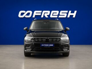 2019 Volkswagen Tiguan II, чёрный, 1999077 рублей, вид 3