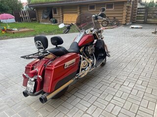 2013 Harley-Davidson Road King, красный, 2350000 рублей, вид 1
