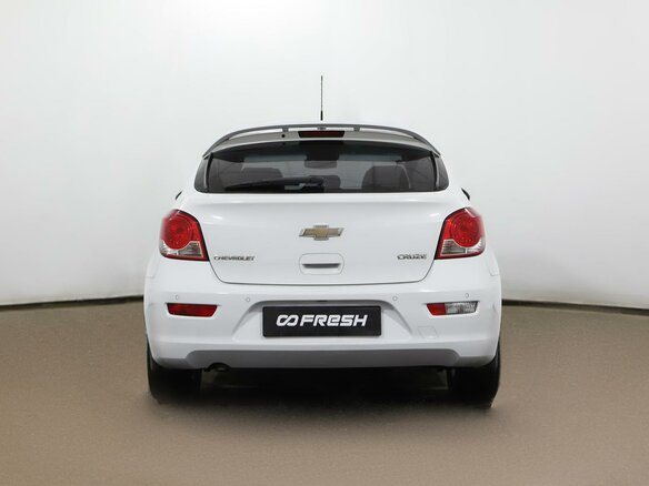 2013 Chevrolet Cruze I Рестайлинг, белый, 785000 рублей - вид 2