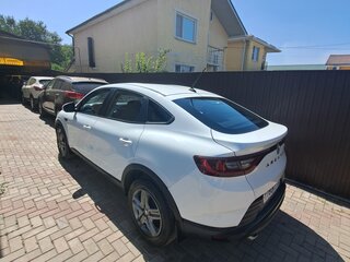 2021 Renault Arkana I, белый, 1380000 рублей, вид 4