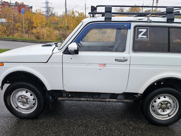 2003 Lada (ВАЗ) 2121 (4x4) I Рестайлинг, белый, 250000 рублей - вид 5