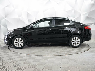 2013 Kia Rio 5-speed III, чёрный, 865000 рублей, вид 2